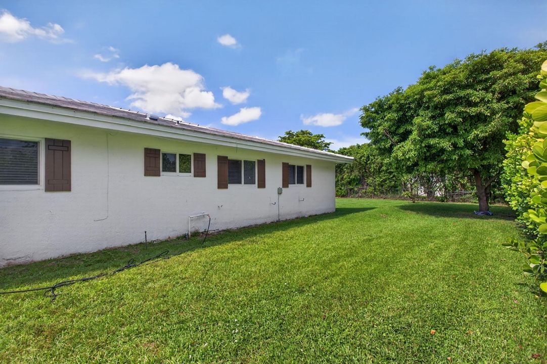 7-web-or-mls-2400 -3056