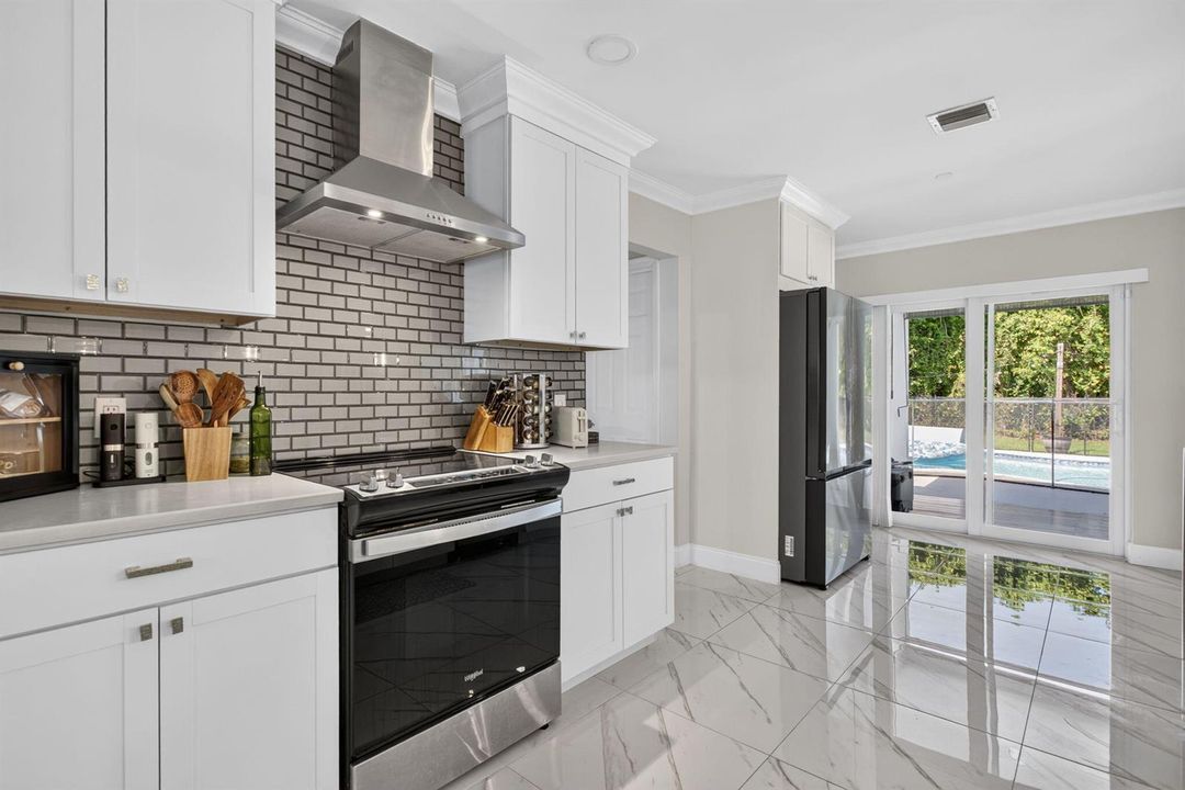 37-web-or-mls-2400 -3211