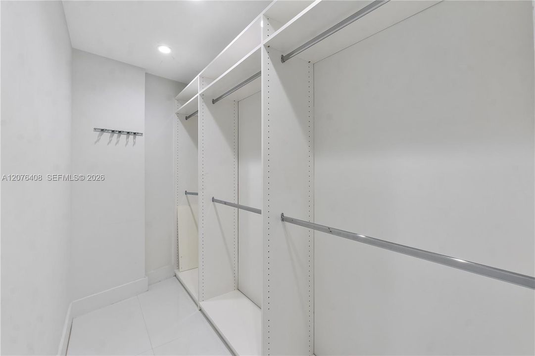 Master Closet 2