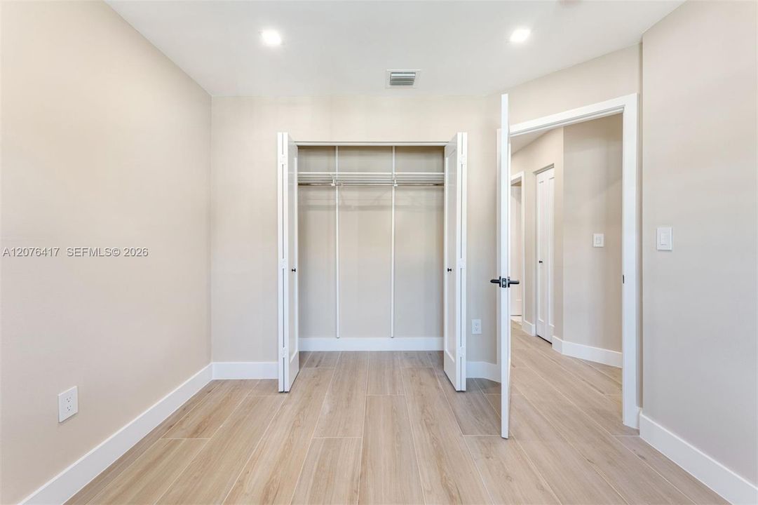 В аренду: $3,200 (3 спален, 2 ванн, 1150 Квадратных фут)