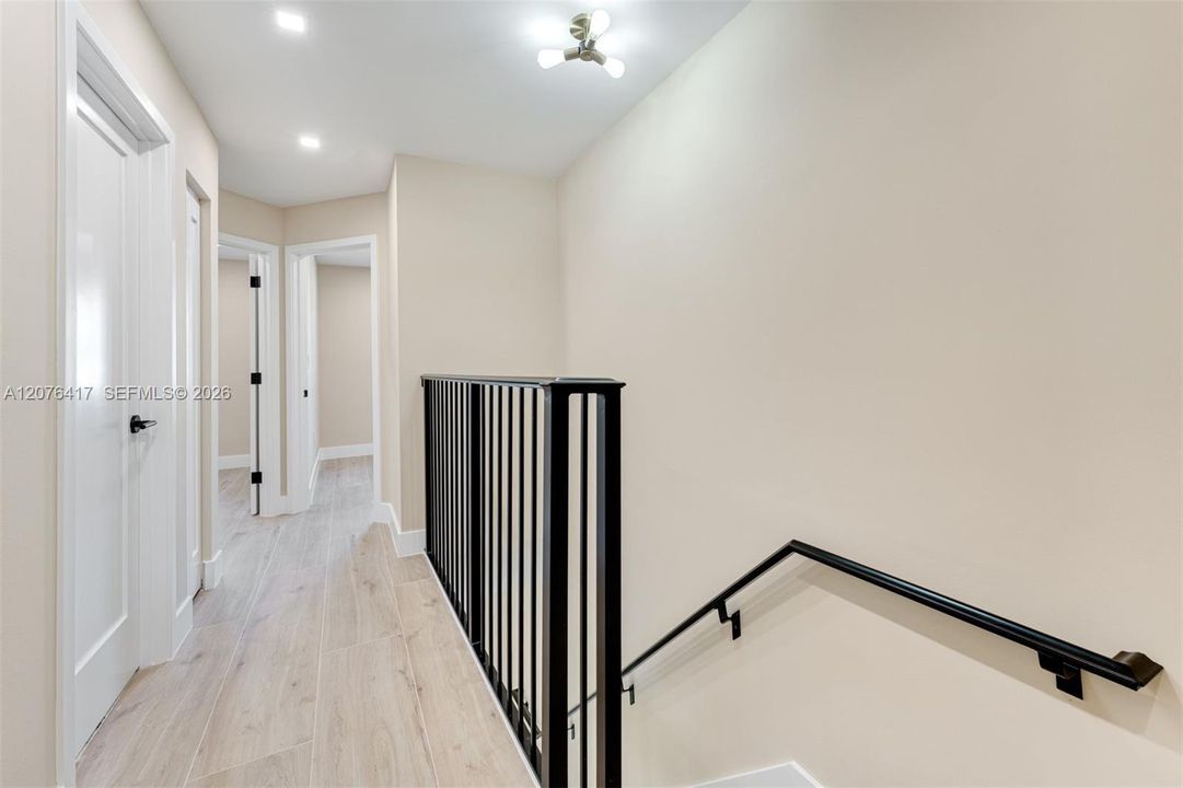 В аренду: $3,200 (3 спален, 2 ванн, 1150 Квадратных фут)