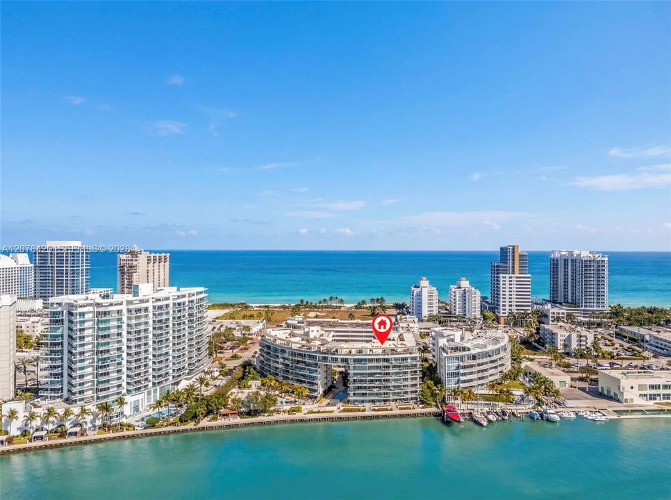 For Sale: $1,169,000 (2 beds, 2 baths, 1143 Square Feet)