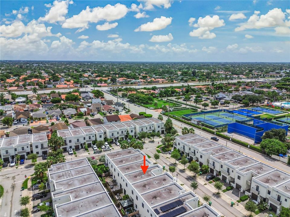 En Venta: $640,000 (3 camas, 2 baños, 1672 Pies cuadrados)