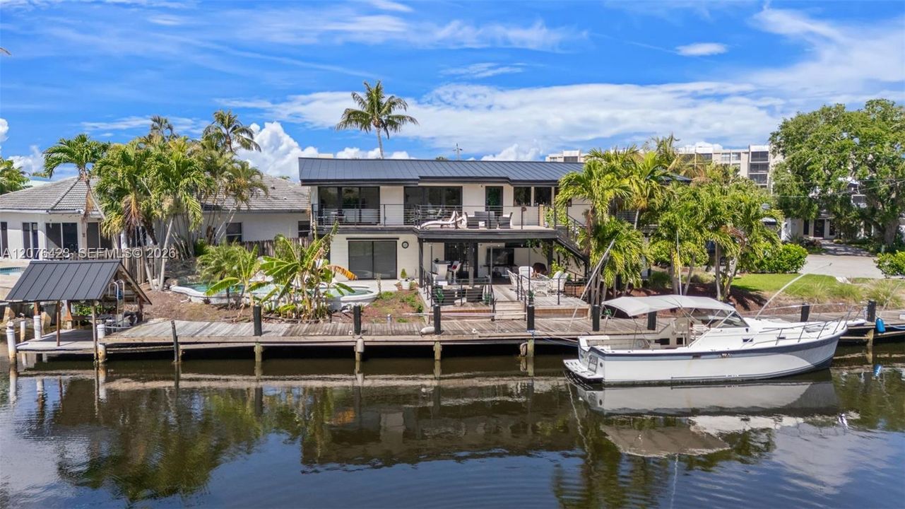 For Sale: $1,850,000 (5 beds, 4 baths, 2836 Square Feet)