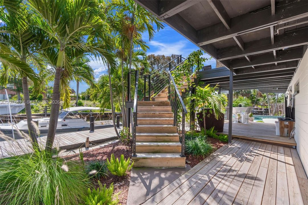 For Sale: $1,850,000 (5 beds, 4 baths, 2836 Square Feet)