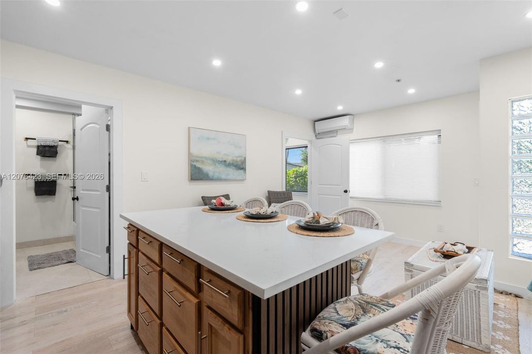 For Sale: $1,850,000 (5 beds, 4 baths, 2836 Square Feet)
