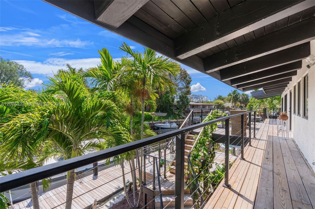 For Sale: $1,850,000 (5 beds, 4 baths, 2836 Square Feet)