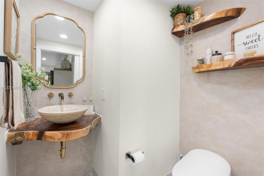 For Sale: $1,850,000 (5 beds, 4 baths, 2836 Square Feet)
