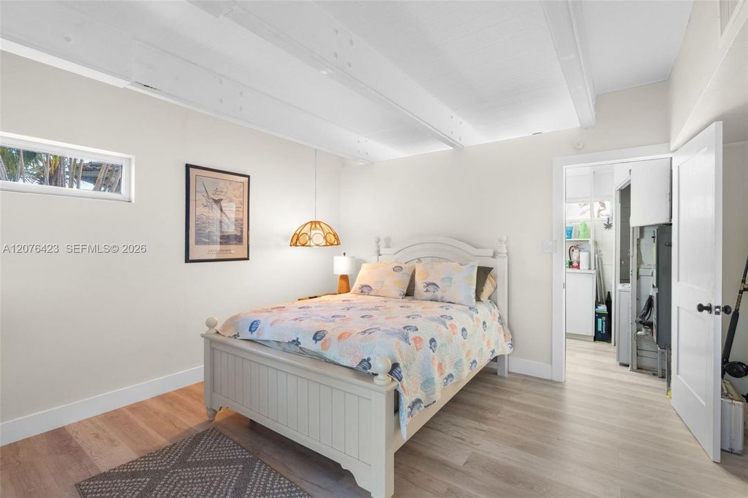 For Sale: $1,850,000 (5 beds, 4 baths, 2836 Square Feet)