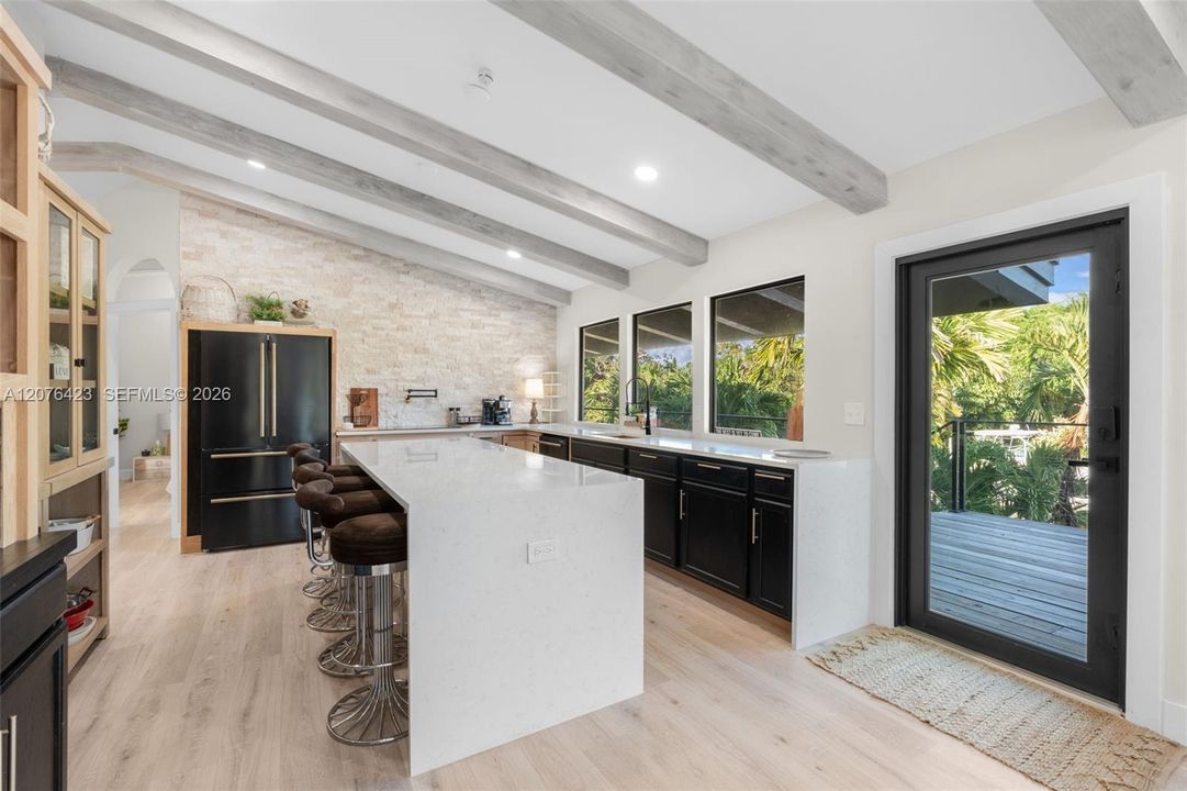 For Sale: $1,850,000 (5 beds, 4 baths, 2836 Square Feet)