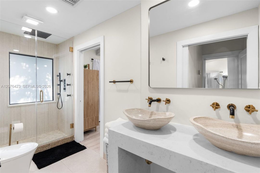 For Sale: $1,850,000 (5 beds, 4 baths, 2836 Square Feet)