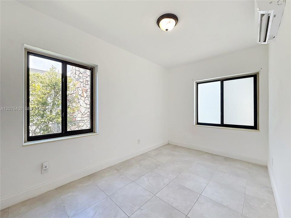 En Venta: $500,000 (1 camas, 1 baños, 610 Pies cuadrados)