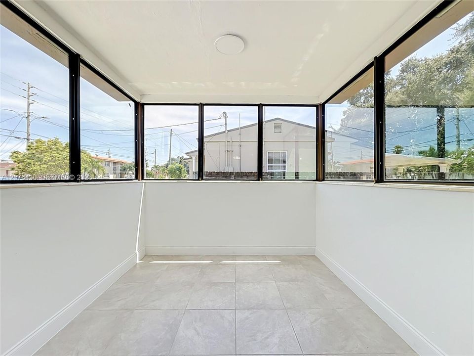 En Venta: $500,000 (1 camas, 1 baños, 610 Pies cuadrados)