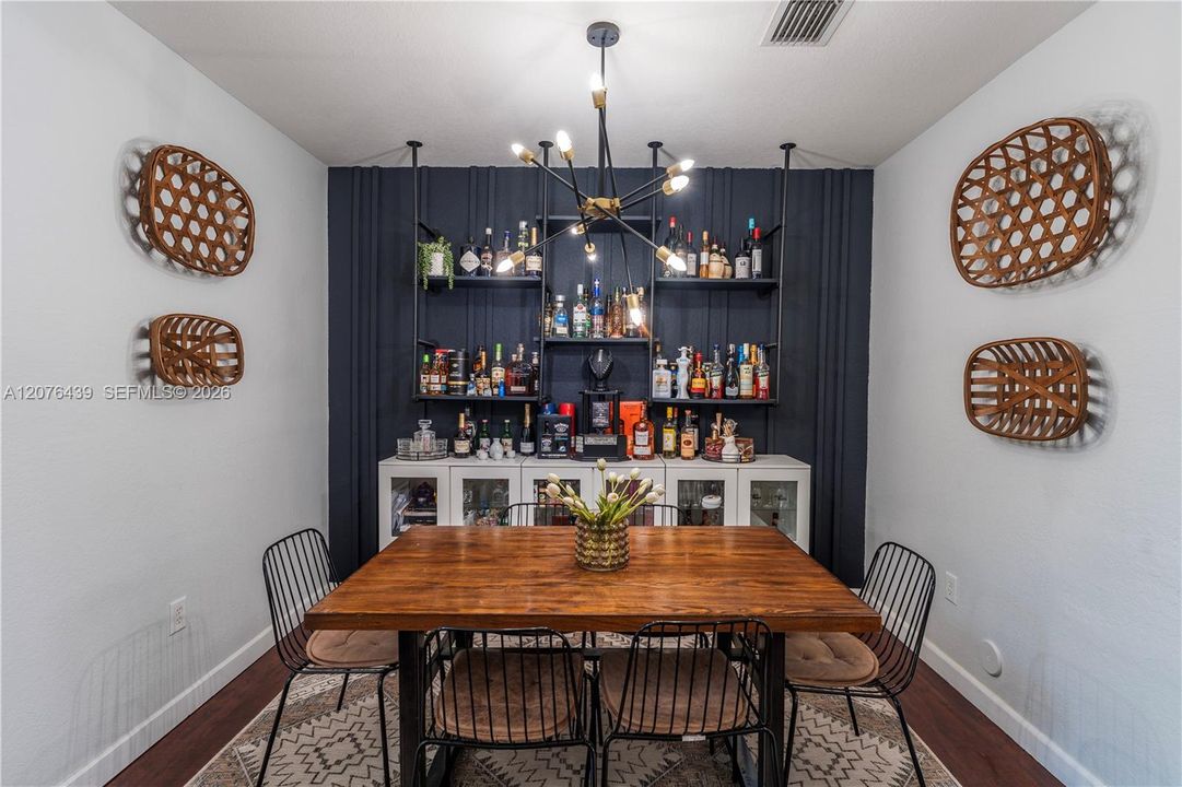 For Sale: $534,000 (3 beds, 3 baths, 1775 Square Feet)