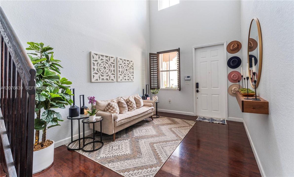 For Sale: $534,000 (3 beds, 3 baths, 1775 Square Feet)