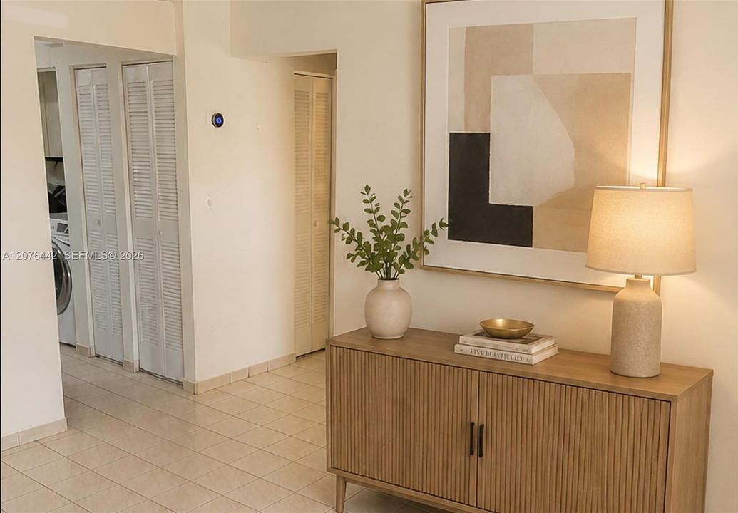 En Venta: $504,900 (2 camas, 2 baños, 1174 Pies cuadrados)