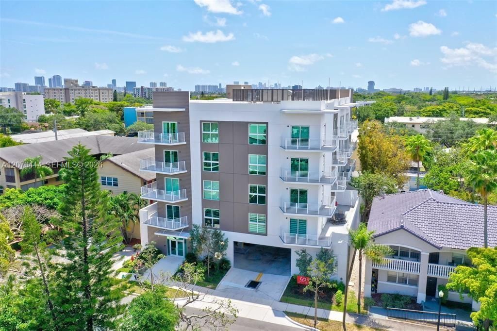 En Venta: $630,000 (2 camas, 2 baños, 1170 Pies cuadrados)