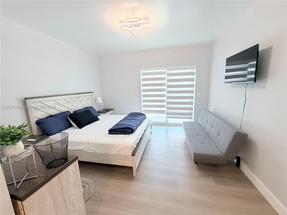 En Venta: $630,000 (2 camas, 2 baños, 1170 Pies cuadrados)