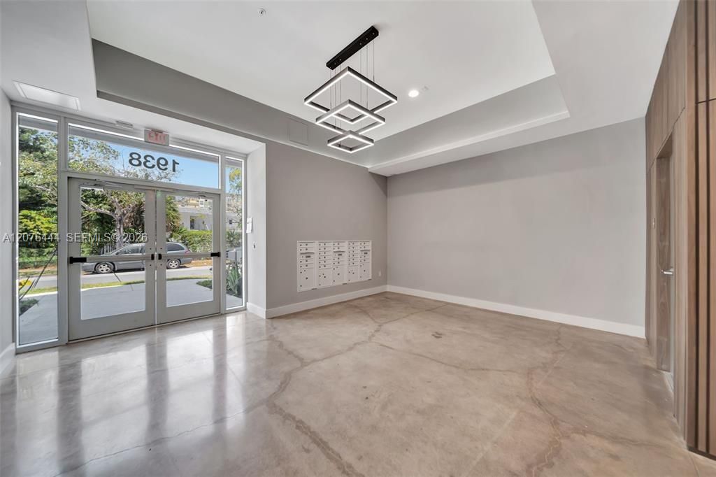 En Venta: $630,000 (2 camas, 2 baños, 1170 Pies cuadrados)