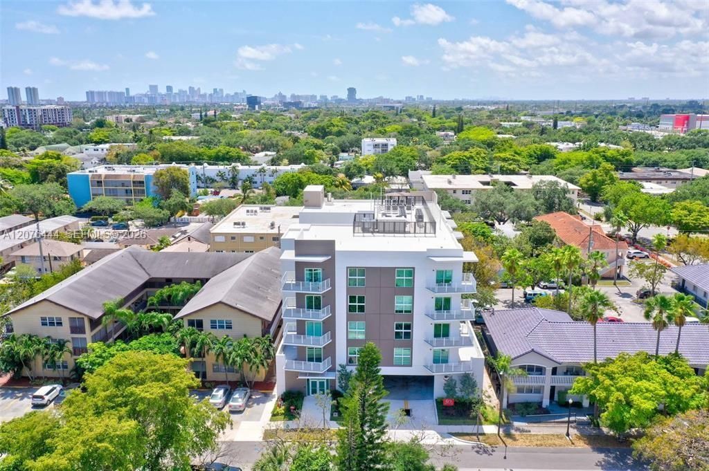 En Venta: $630,000 (2 camas, 2 baños, 1170 Pies cuadrados)