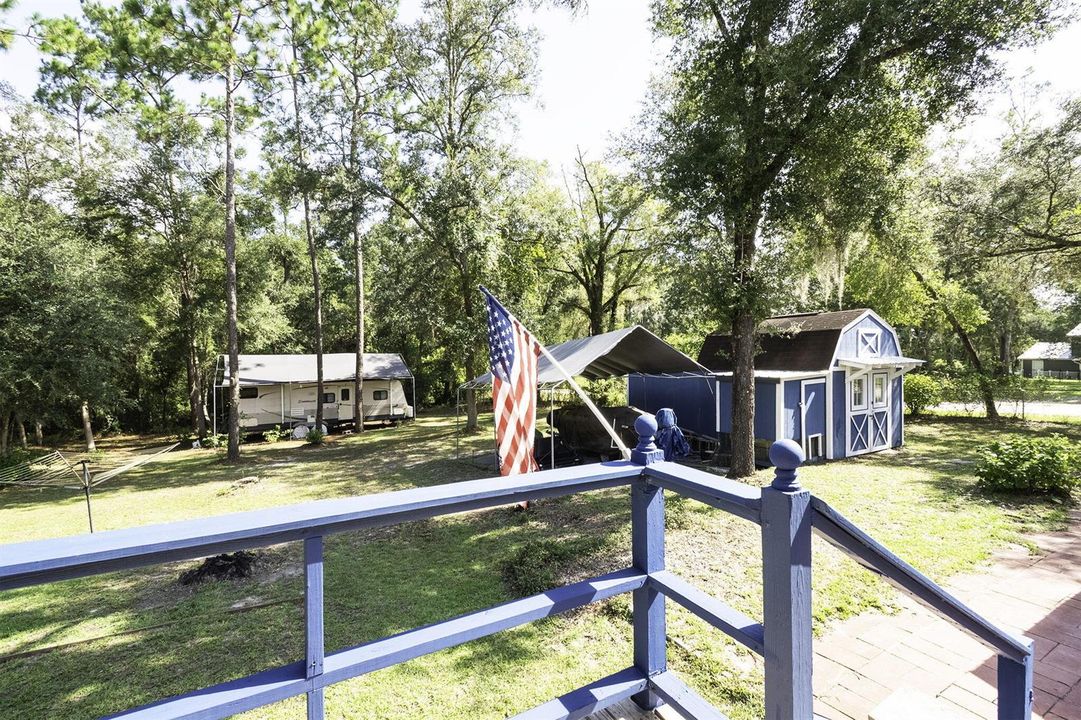 31-web-or-mls-Outside_10