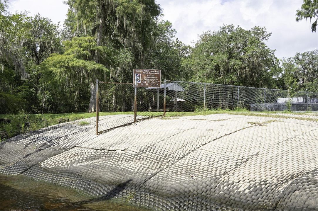 36-web-or-mls-Outside_15