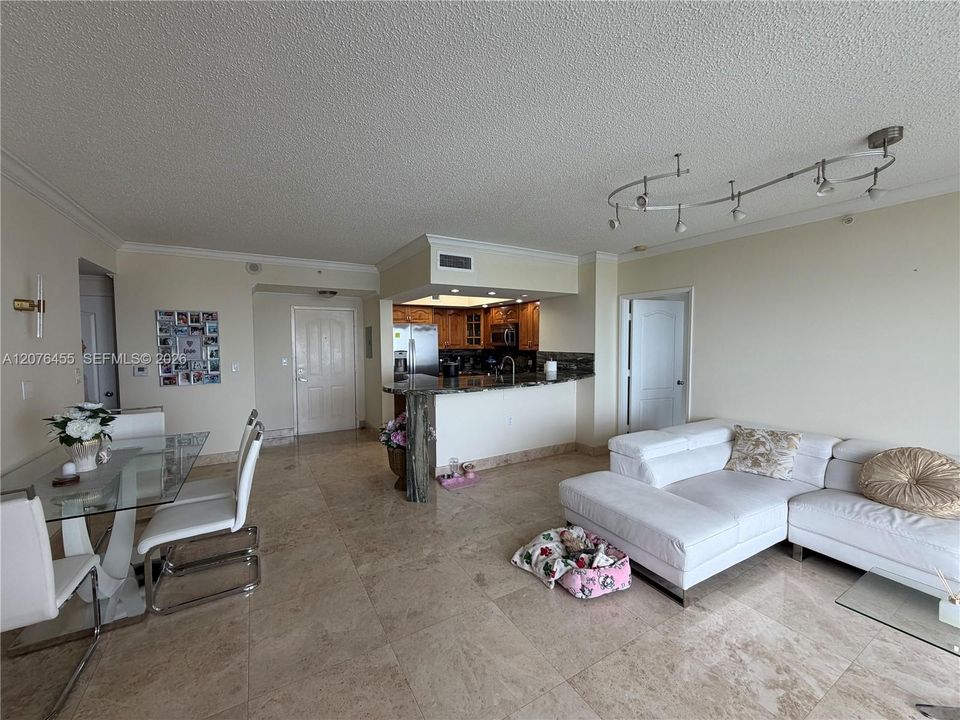 For Sale: $510,000 (3 beds, 2 baths, 1308 Square Feet)