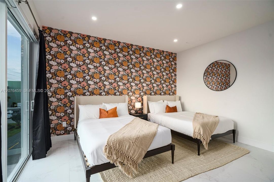 В аренду: $8,995 (5 спален, 4 ванн, 3050 Квадратных фут)