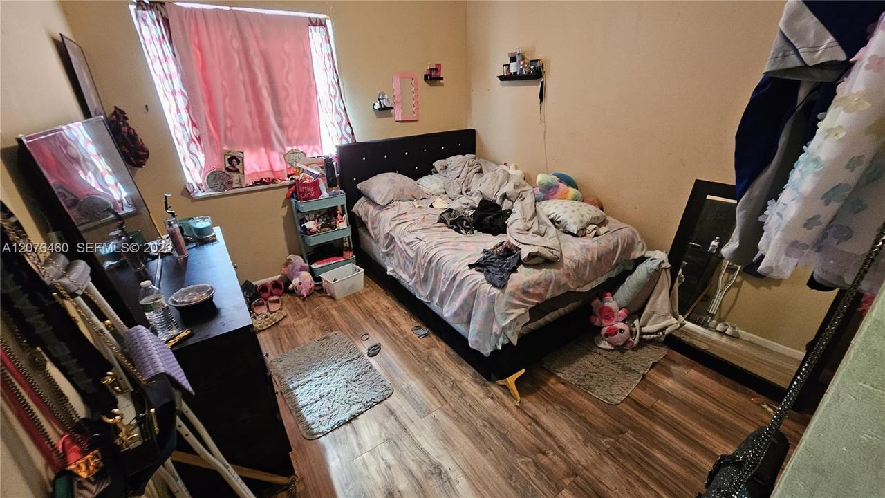 En Venta: $200,000 (3 camas, 2 baños, 1080 Pies cuadrados)
