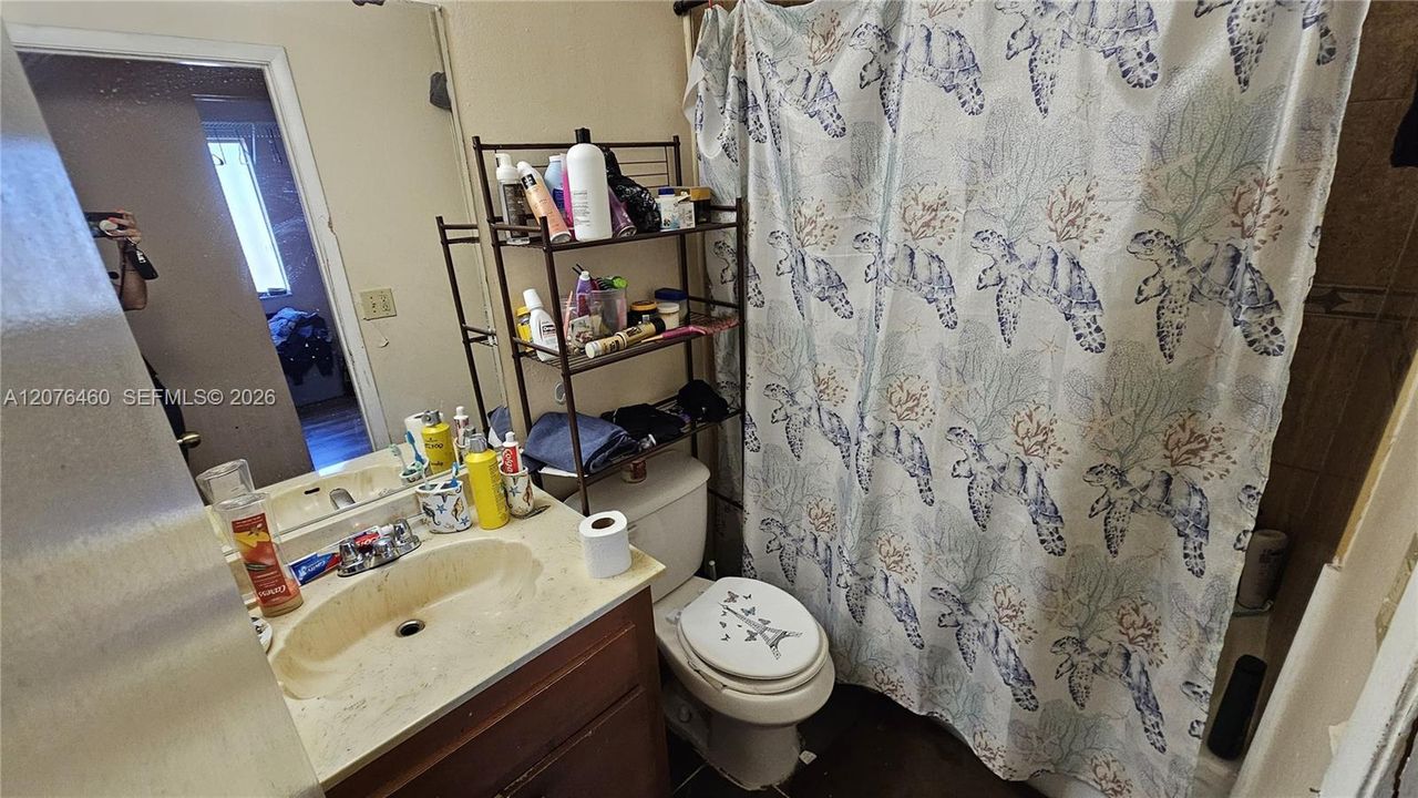 En Venta: $200,000 (3 camas, 2 baños, 1080 Pies cuadrados)