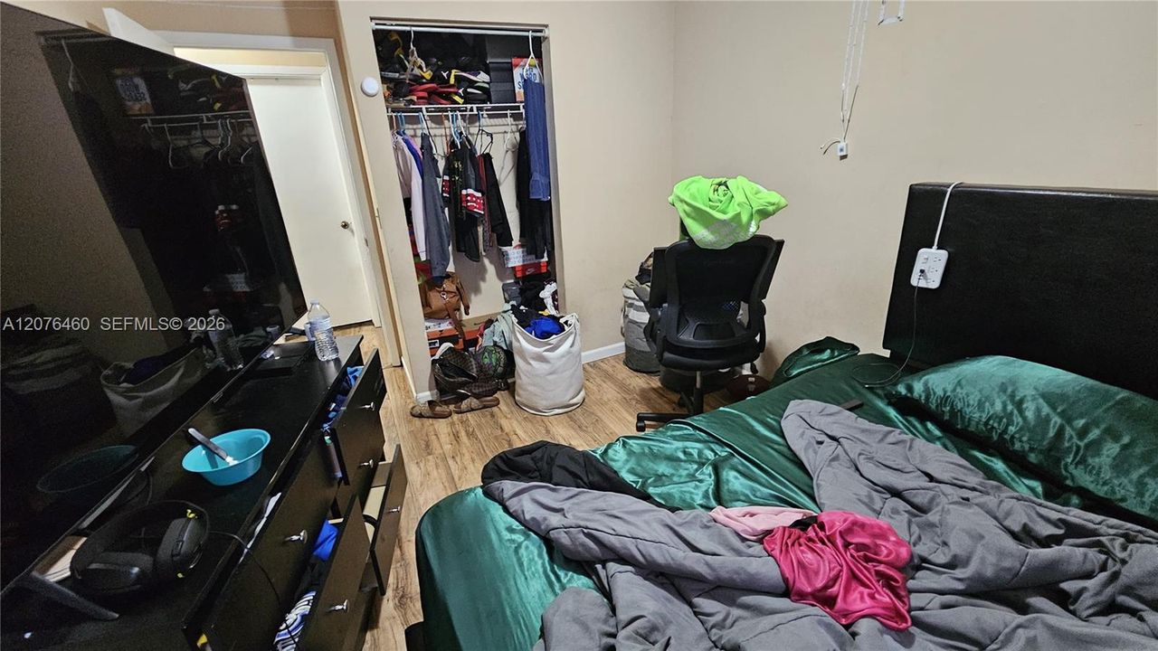 En Venta: $200,000 (3 camas, 2 baños, 1080 Pies cuadrados)