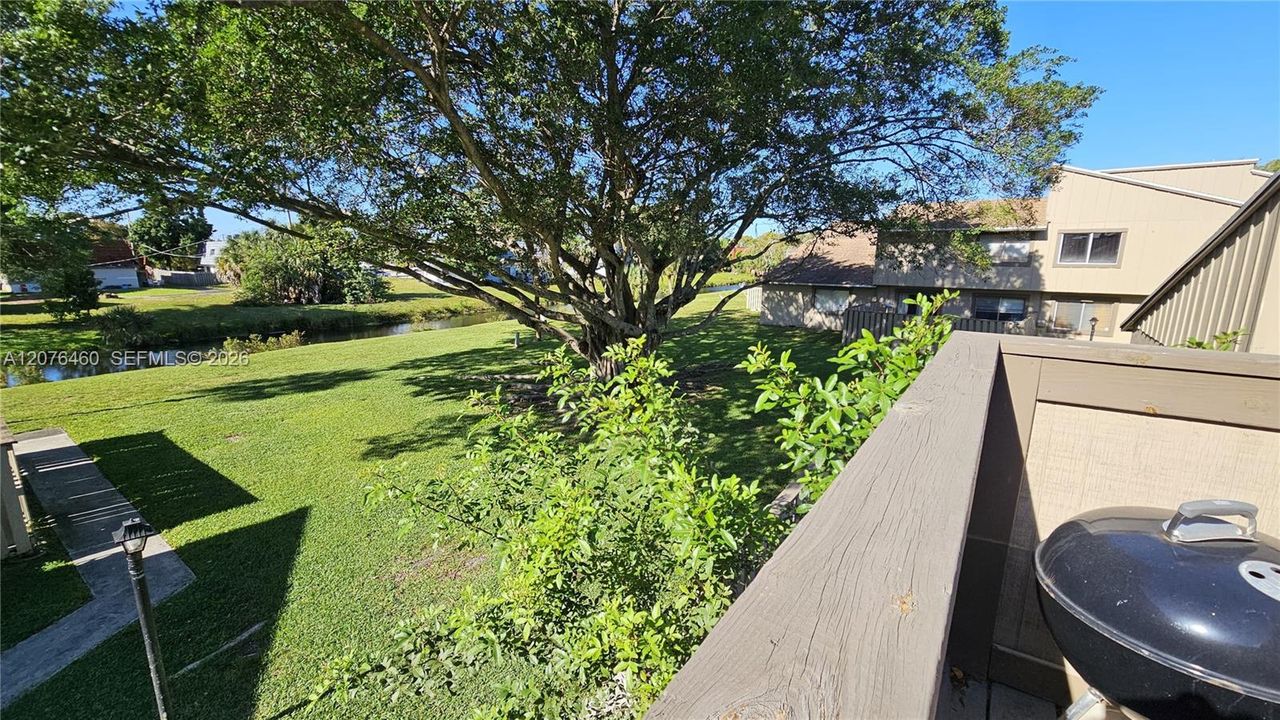 En Venta: $200,000 (3 camas, 2 baños, 1080 Pies cuadrados)