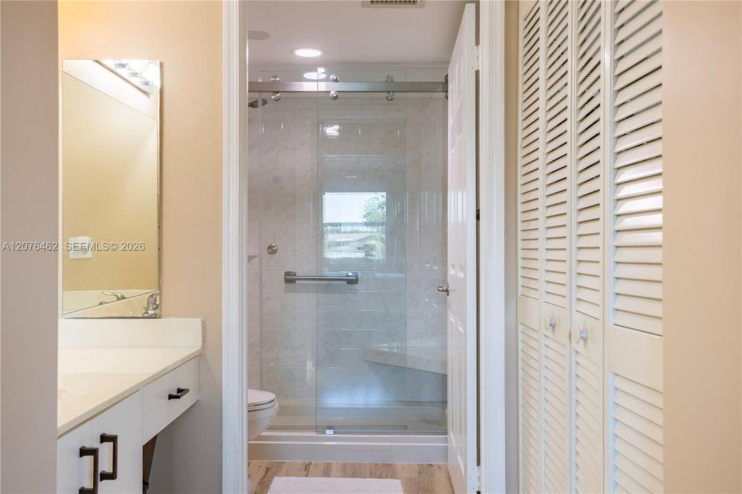 En Venta: $165,000 (2 camas, 2 baños, 1050 Pies cuadrados)