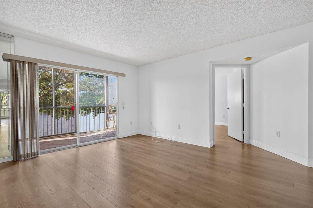 16-web-or-mls-8H3A7634