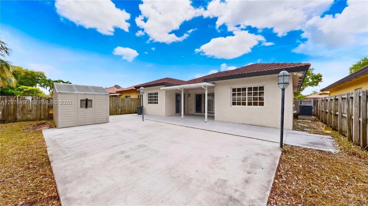 En Venta: $475,000 (3 camas, 2 baños, 1443 Pies cuadrados)
