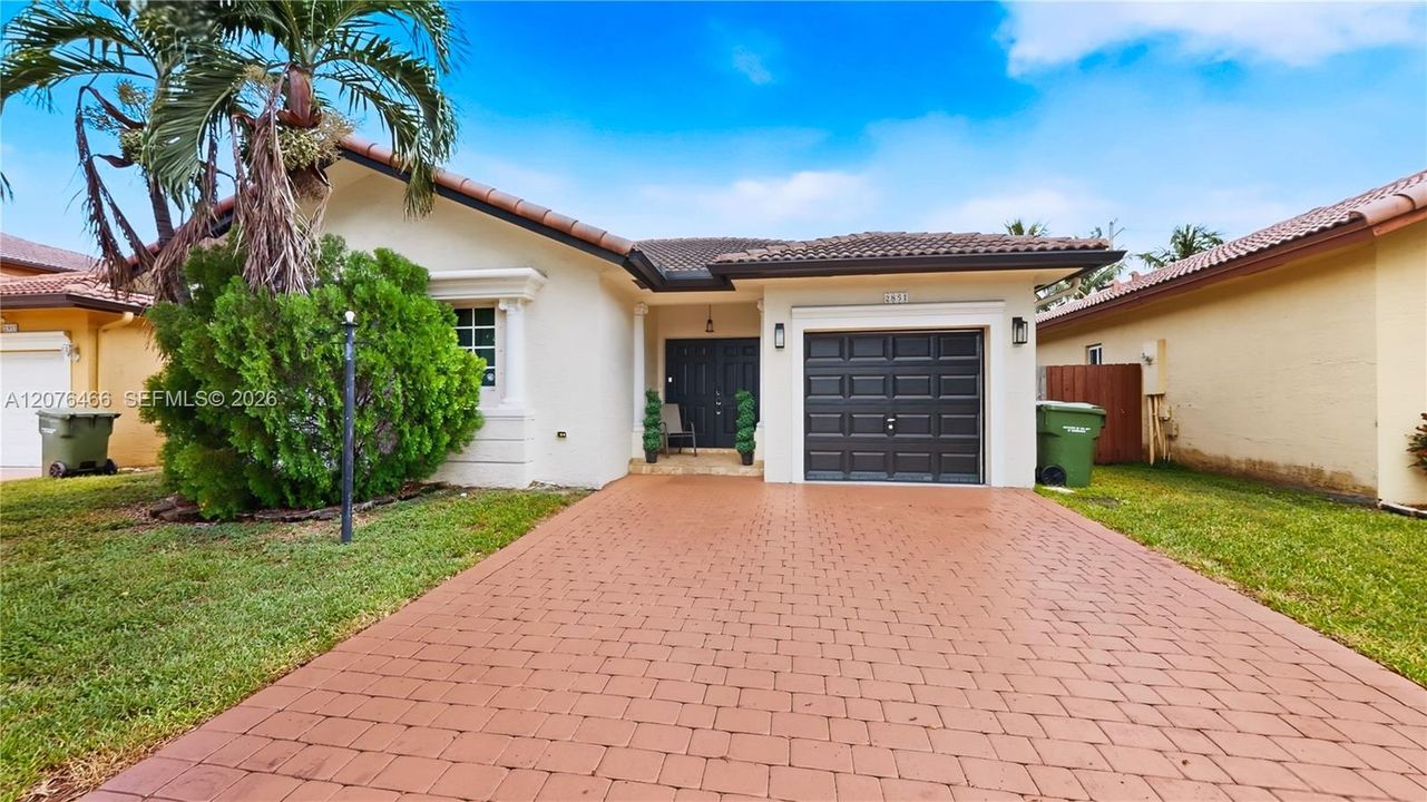 En Venta: $475,000 (3 camas, 2 baños, 1443 Pies cuadrados)