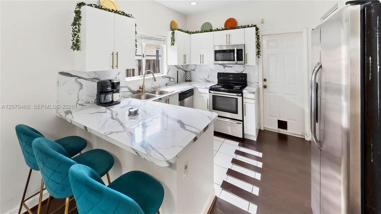 En Venta: $475,000 (3 camas, 2 baños, 1443 Pies cuadrados)