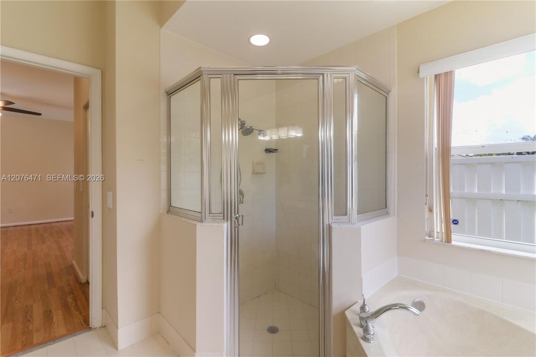 For Sale: $735,000 (4 beds, 2 baths, 2216 Square Feet)