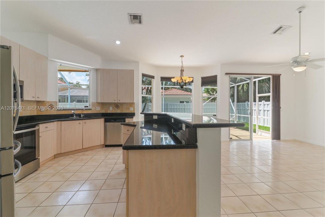 For Sale: $735,000 (4 beds, 2 baths, 2216 Square Feet)