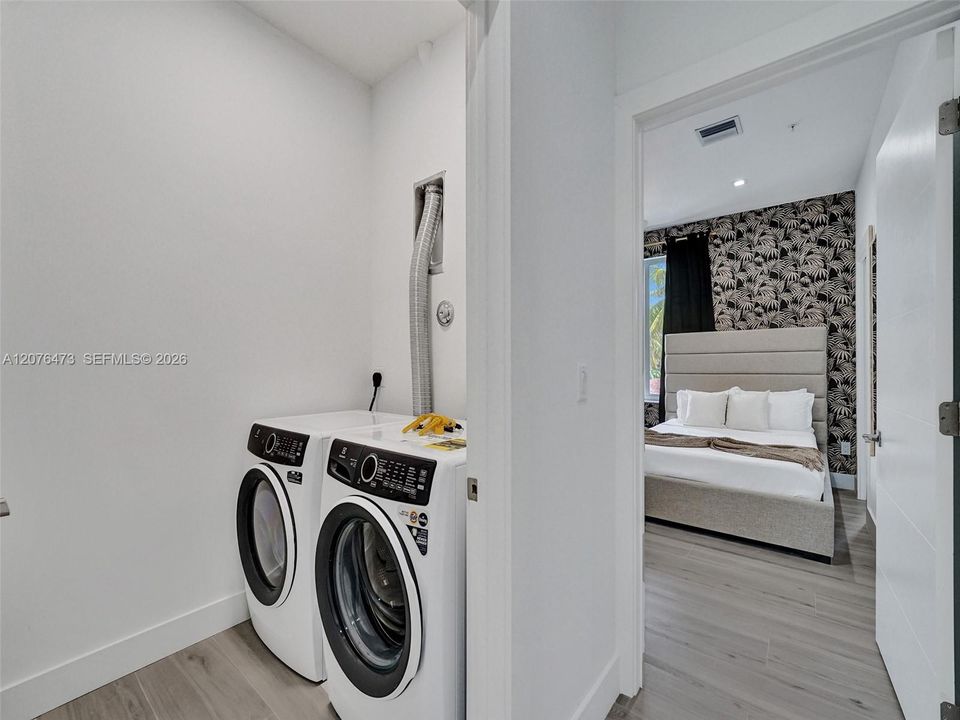 В аренду: $7,150 (4 спален, 4 ванн, 2405 Квадратных фут)