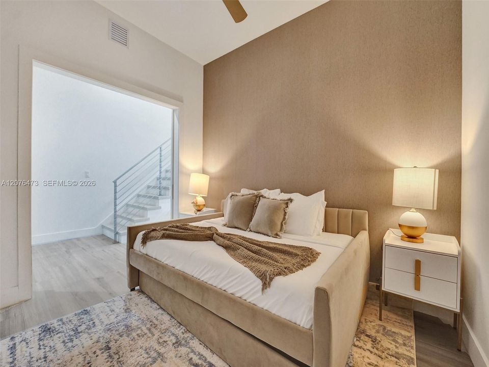 В аренду: $7,150 (4 спален, 4 ванн, 2405 Квадратных фут)