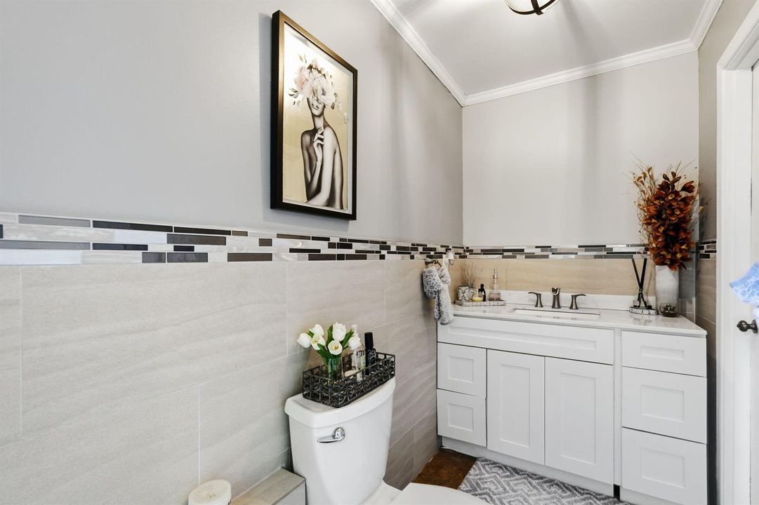 22-web-or-mls-1500_SW_15th_St_022