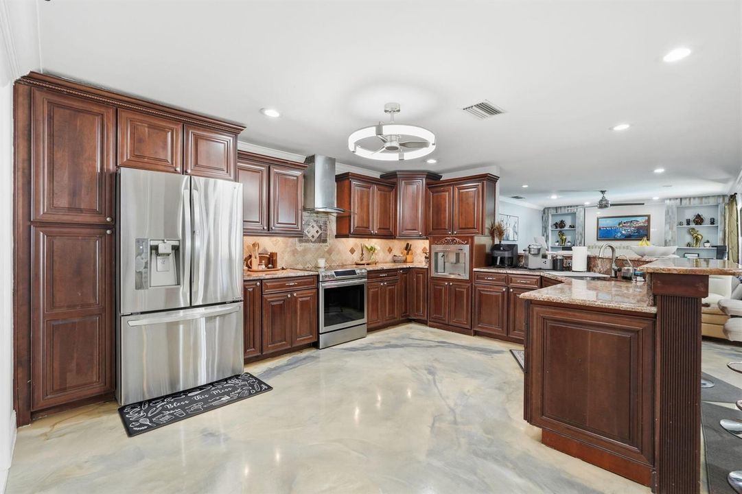 44-web-or-mls-1500_SW_15th_St_045