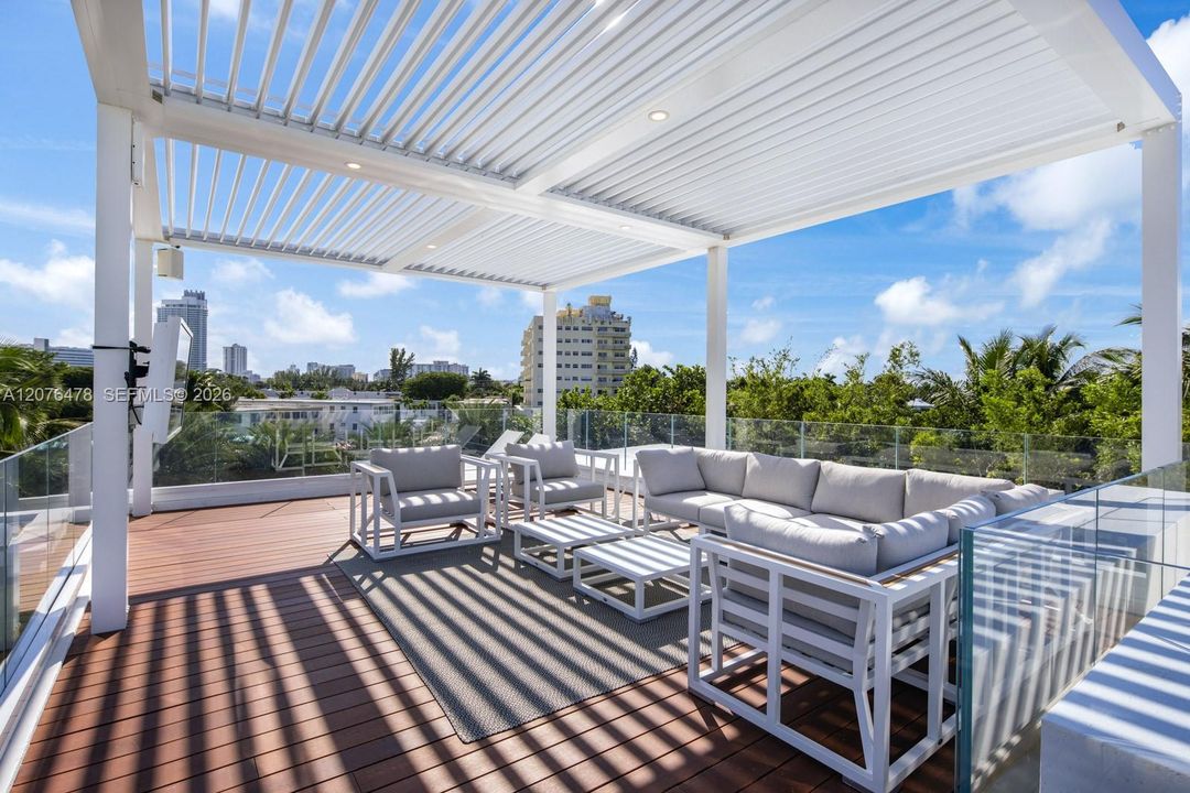 En Venta: $14,800,000 (6 camas, 6 baños, 5406 Pies cuadrados)
