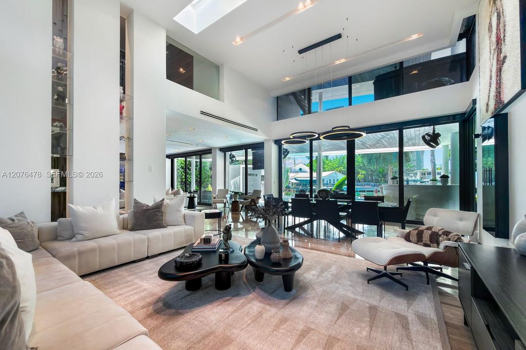En Venta: $14,800,000 (6 camas, 6 baños, 5406 Pies cuadrados)