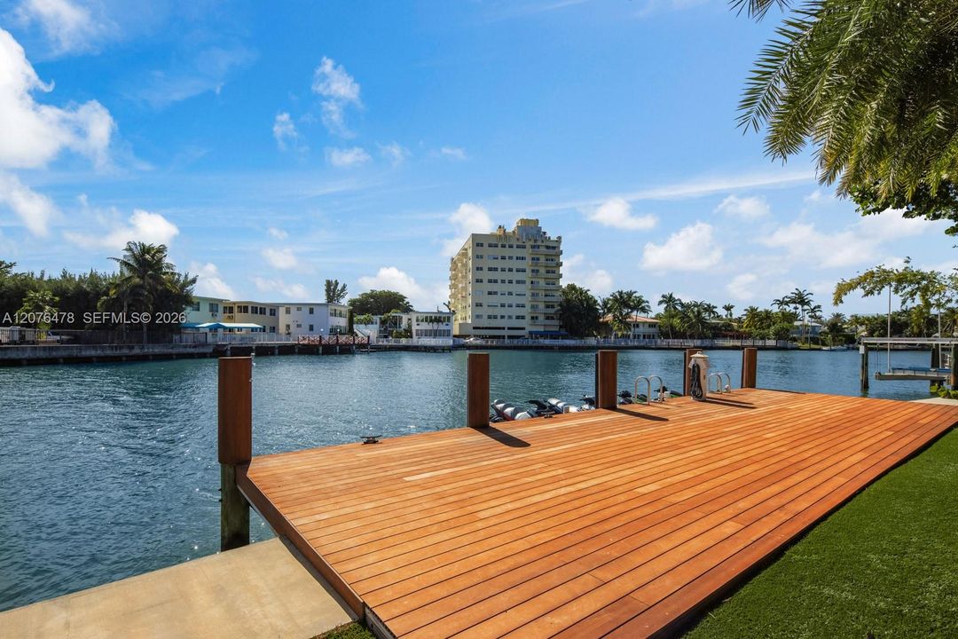 En Venta: $14,800,000 (6 camas, 6 baños, 5406 Pies cuadrados)