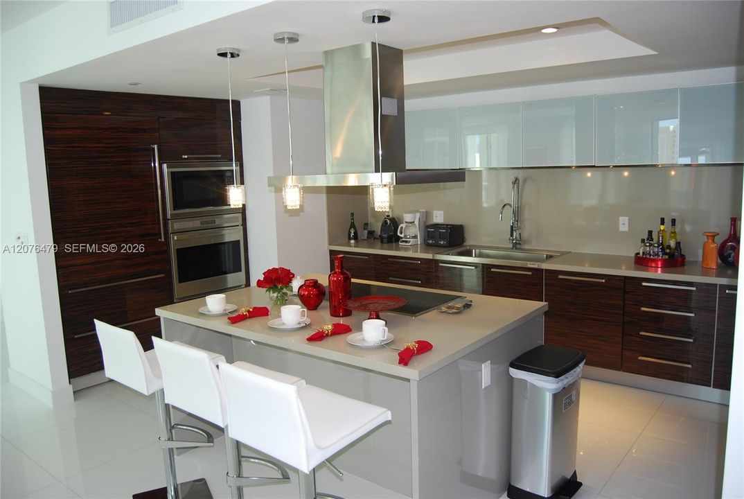 En Renta: $12,000 (4 camas, 4 baños, 2914 Pies cuadrados)