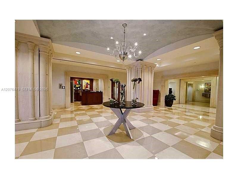 En Renta: $12,000 (4 camas, 4 baños, 2914 Pies cuadrados)