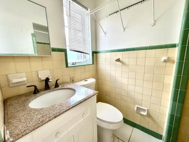 unit 2 bathroom
