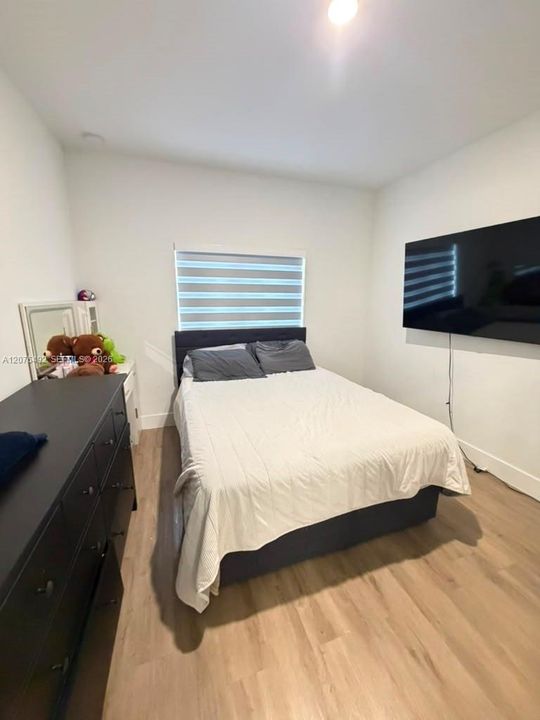 En Renta: $3,650 (5 camas, 3 baños, 1810 Pies cuadrados)